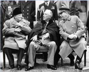 Müttefikler
Winston Churchill, Franklin Delano Roosevelt ve Joseph Stalin