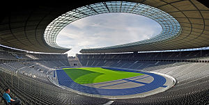 Berlin Olimpiyat Stadyumu