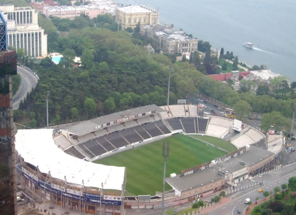 bjk_inonu_stadium_in_istanbul.jpg