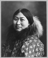 

Bir Eskimo kadını