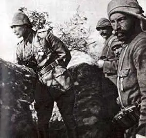 

Atatürk, Çanakkle Savaşı sırasında