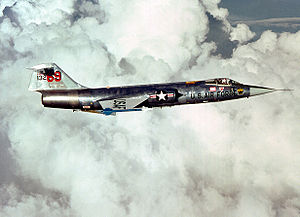 F 104