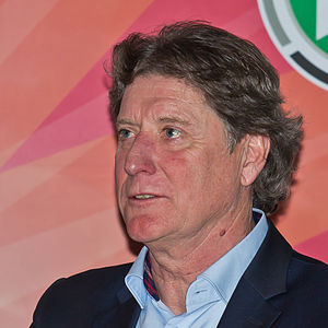 Toni Schumacher - Türkçe Bilgi