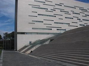 Lizbon Yeni Üniversite