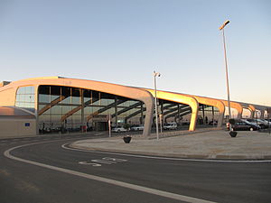 León Havalimanı