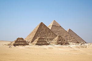 Piramit (anlam ayrım)