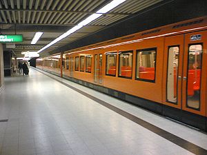 Rautatientori metro istasyonu