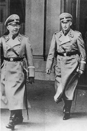 Reinhard Heydrich kimdir? Reinhard Heydrich hakkında bilgi, resimleri - Türkçe Bilgi